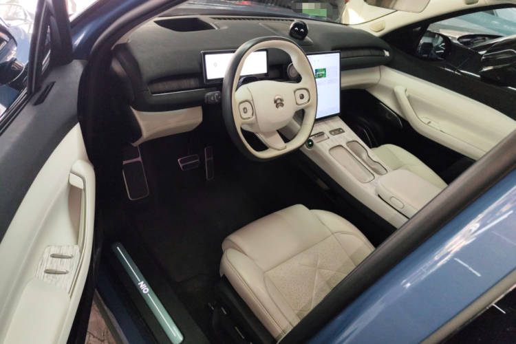 蔚来ES7 2022款 100kWh 首发版中控内饰20