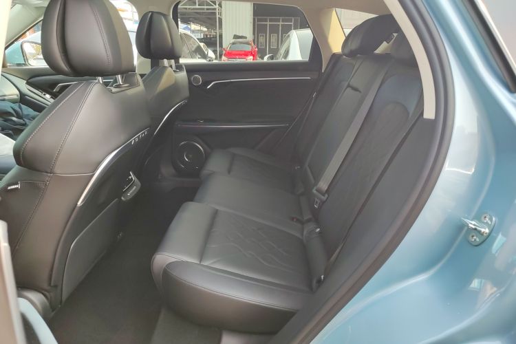 岚图汽车 岚图FREE 2022款 四驱超长续航纯电版中控内饰7004