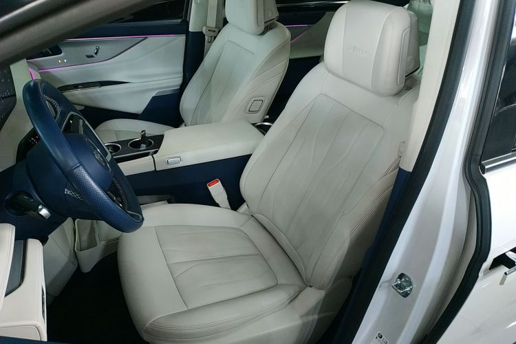 别克GL8新能源 2024款  陆尊 奢享版 7座局部细节19