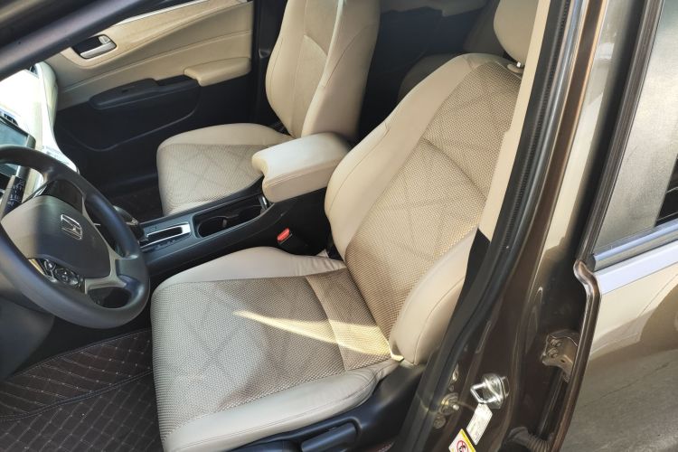 本田 杰德 2013款 1.8L 自动舒适版 5座中控内饰19