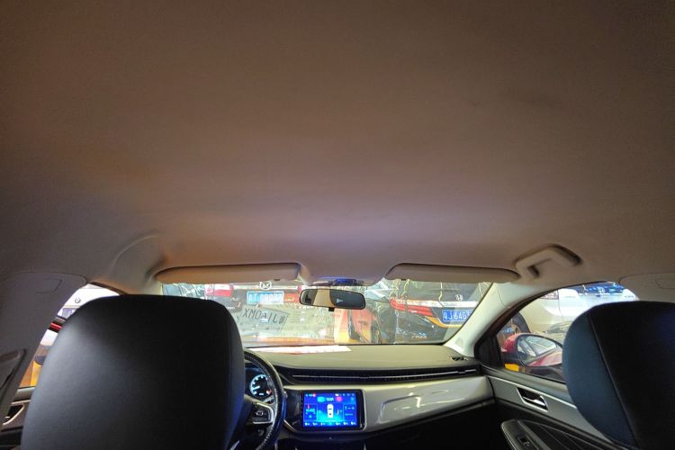 奇瑞 艾瑞泽5 2019款 改款PRO 1.5L CVT青春版 国VI局部细节22