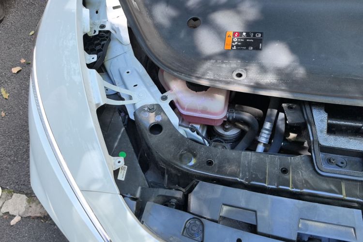 飞凡汽车 飞凡F7 2023款 进阶版局部细节9006