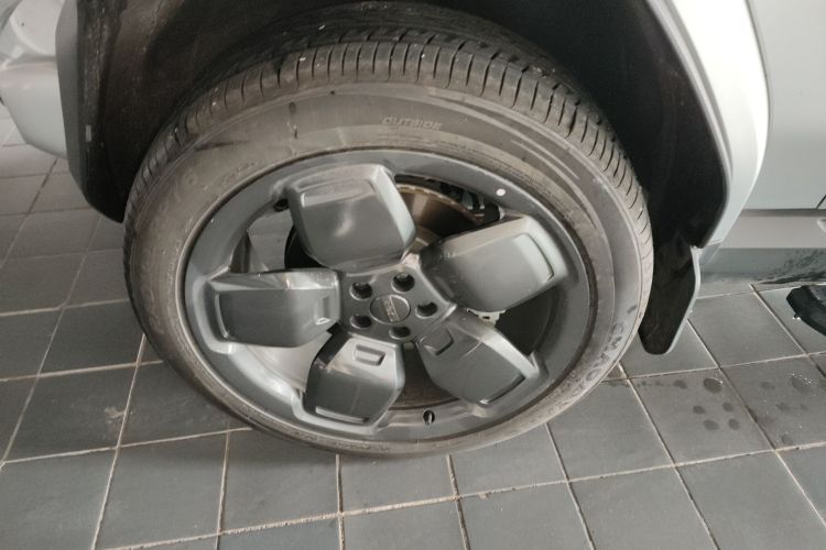 奇瑞iCAR V23 2025款 501四驱高阶版车身外观6002