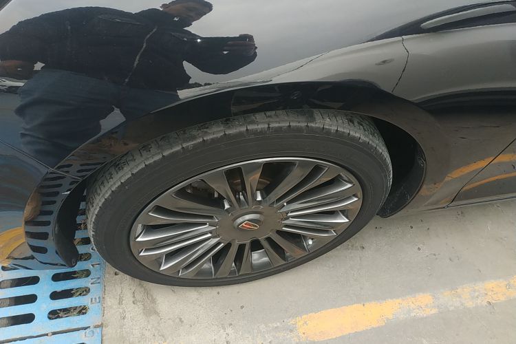 红旗H5 2020款 1.5T DCT旗韵版车身外观6007