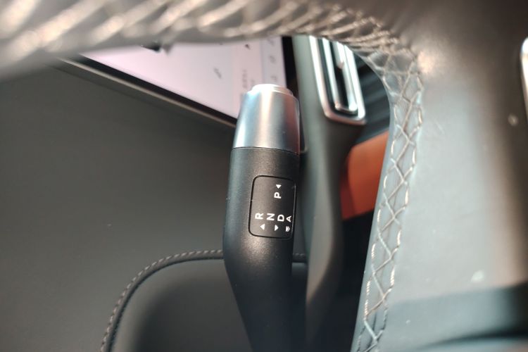 理想汽车 理想L6 2024款 Pro中控内饰18