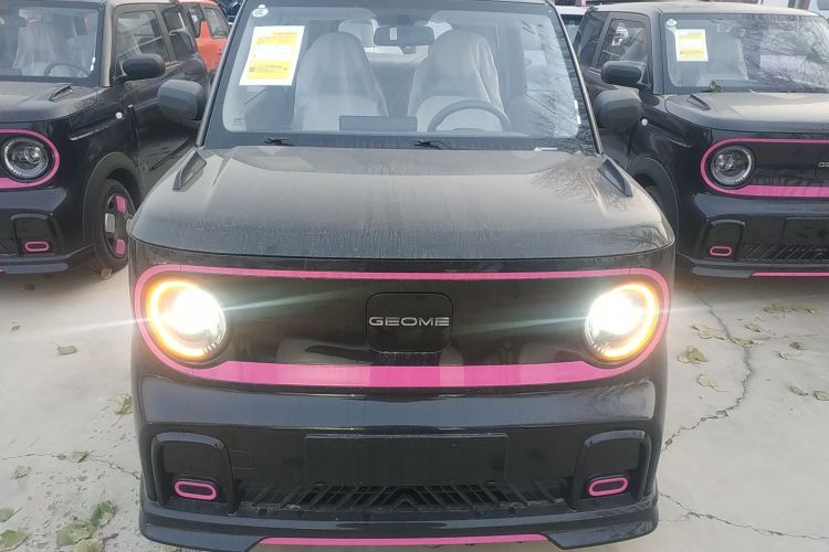 吉利银河 2025款 210km 熊猫卡丁车身外观6001