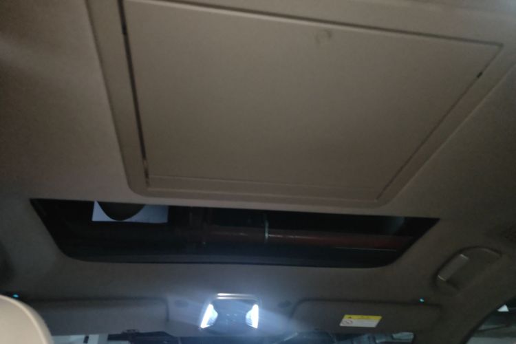 腾势N8L 2025款 旗舰型中控内饰22