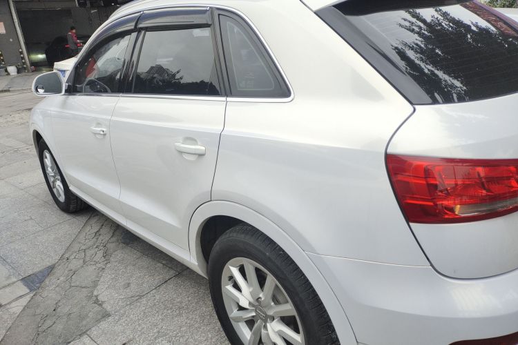 奥迪Q3 2015款 35 TFSI 进取型车身外观4