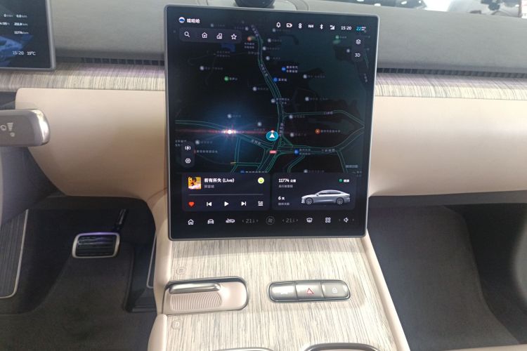 蔚来ET7 2024款 100kWh 行政签名版中控内饰16