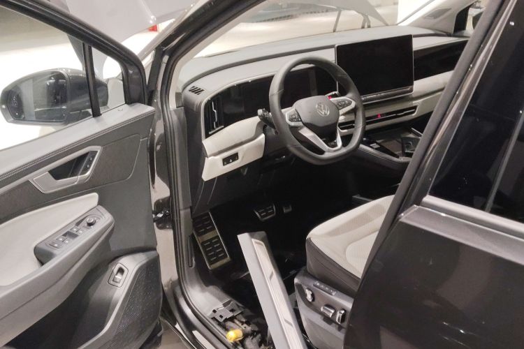 大众 揽境 2026款 450TSI 四驱旗舰 6座中控内饰7003