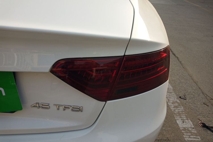 奥迪A5 2016款 改款 Sportback 45 TFSI 舒适型车身外观9