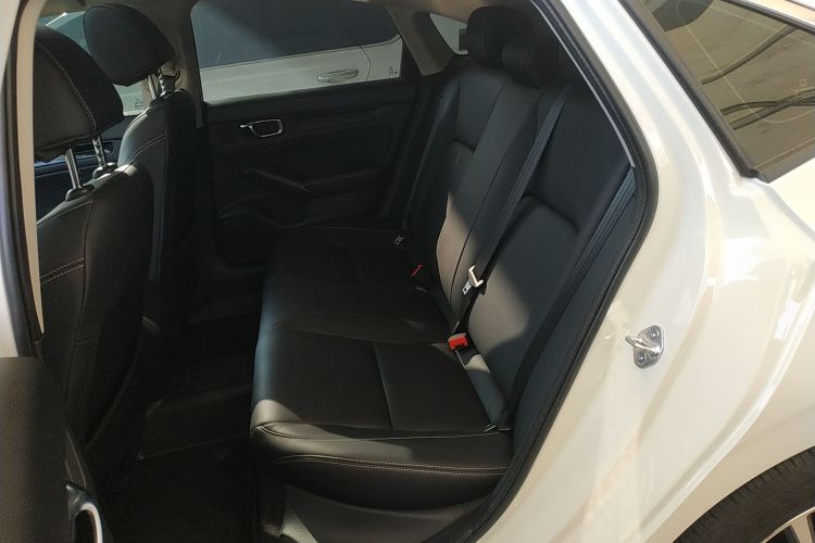 本田 思域 2022款 240TURBO CVT劲动版中控内饰21