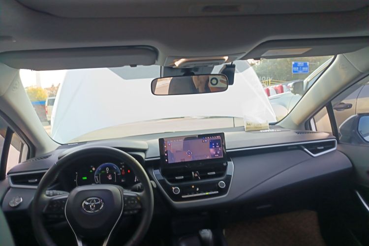 丰田 卡罗拉 2024款 1.8L 智能电混双擎 精英版中控内饰22