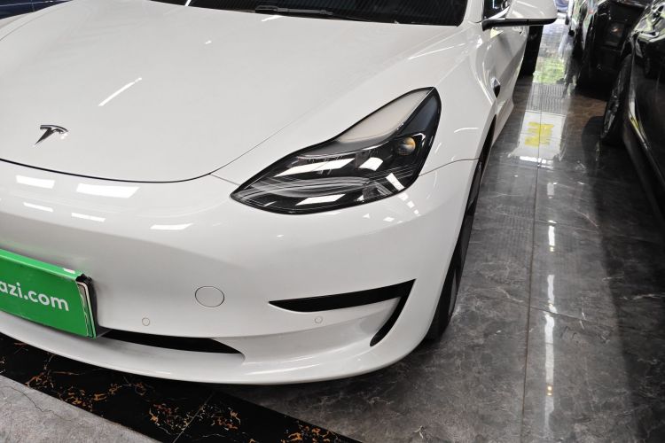 特斯拉 Model 3 2022款 后轮驱动版局部细节36