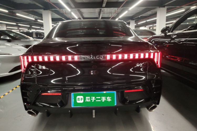 领克03 2025款 1.5TD DCT冠军版Pro车身外观6