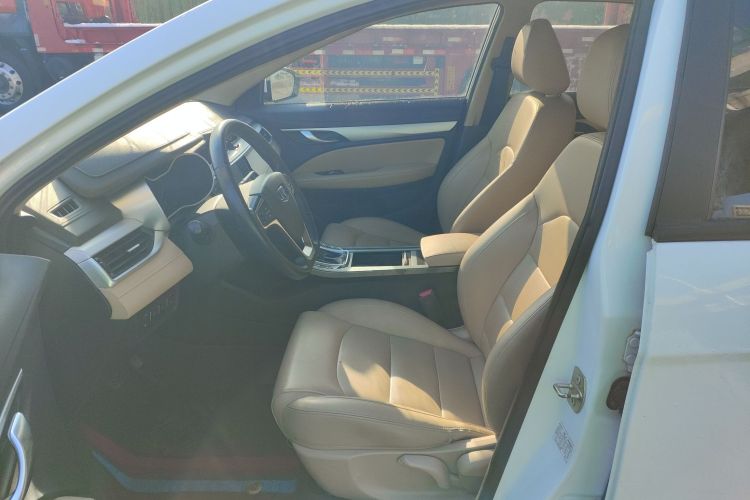 吉利汽车 帝豪 2018款 1.5L CVT豪华型中控内饰19