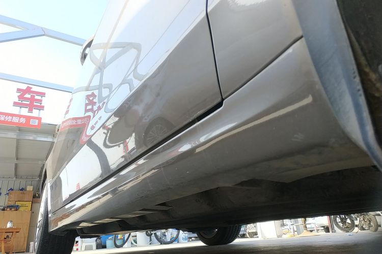 福特 蒙迪欧 2013款 2.0L GTDi240旗舰型局部细节9001