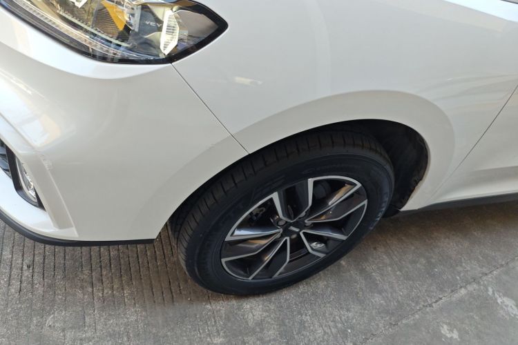 魏牌 VV5 2020款 1.5T 两驱智先锋车身外观6001