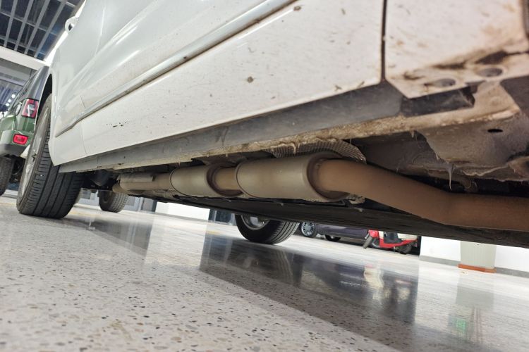 红旗HS3 PHEV 2024款 PHEV 115km 劲为版局部细节9001