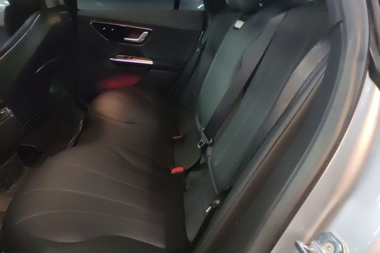 奔驰EQE 2022款 350 先锋版中控内饰7004