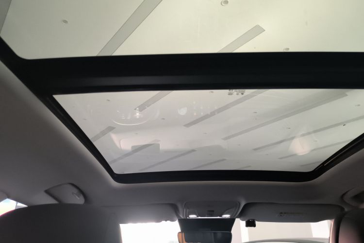 红旗HS5 2023款 2.0T 旗享Pro版中控内饰22