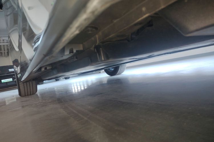 丰田 亚洲龙 2019款 2.5L 进取版 国VI局部细节9002