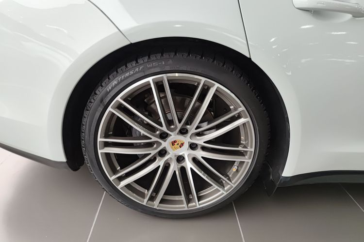 保时捷 2019款 Panamera 2.9T车身外观6008
