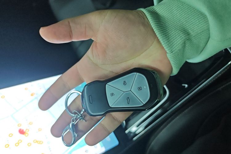 小鹏P5 2021款 550E中控内饰7001