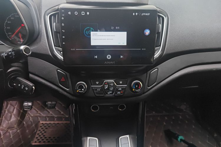 奇瑞 瑞虎5 2016款 2.0L 手动家悦版中控内饰16