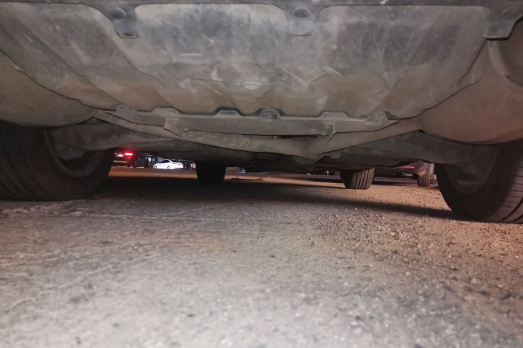 红旗H7 2015款 2.0T 豪华型局部细节9009