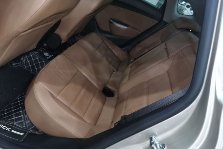 别克 英朗 2013款 GT 1.6T 自动时尚运动版中控内饰7004