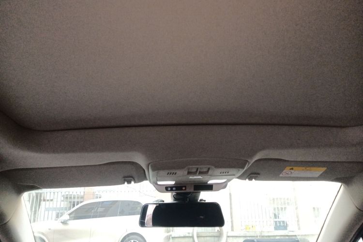 别克 昂科威 2018款 28T 四驱豪华型中控内饰22