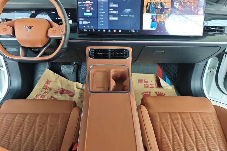 哪吒汽车 哪吒L 2024款 增程 220 闪充版局部细节16