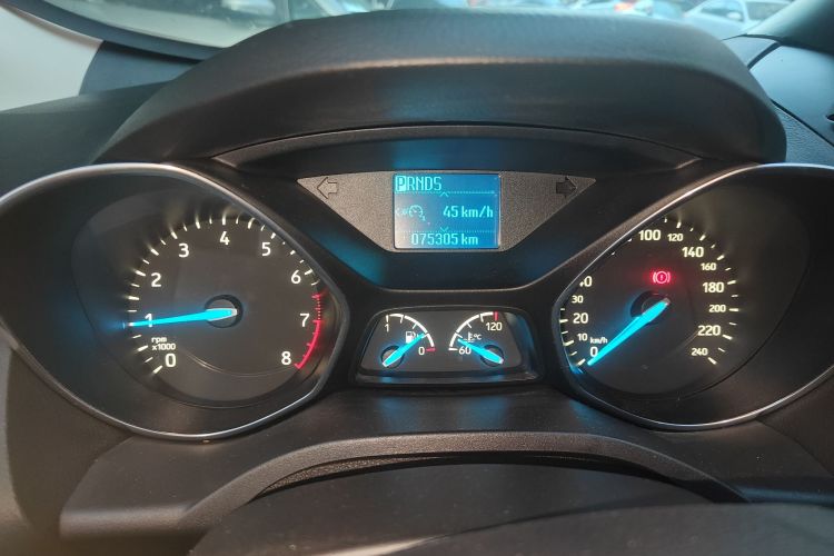 福特 翼虎 2017款 EcoBoost 180 两驱精翼型中控内饰15