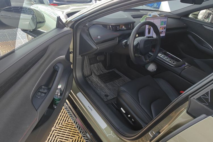 小米汽车 小米SU7 2024款 后驱超长续航高阶智驾Pro版中控内饰7003