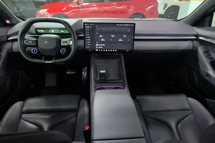 小鹏P7 2025款 702 长续航 Ultra中控内饰7002