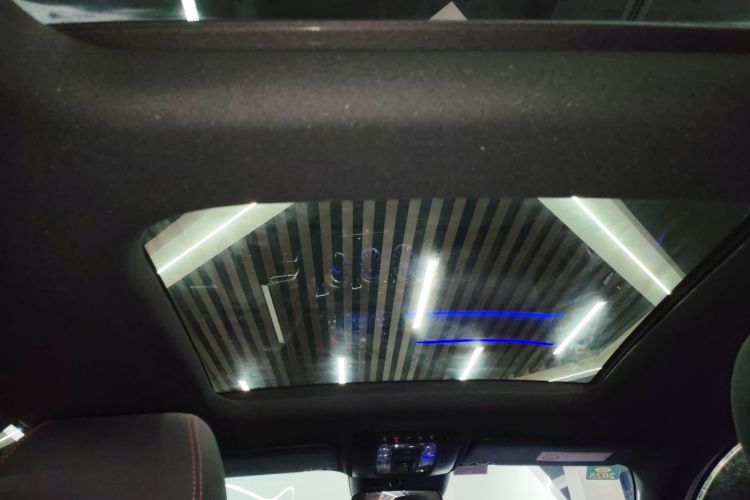 奔驰A级 2023款 A 200 L 时尚型中控内饰22