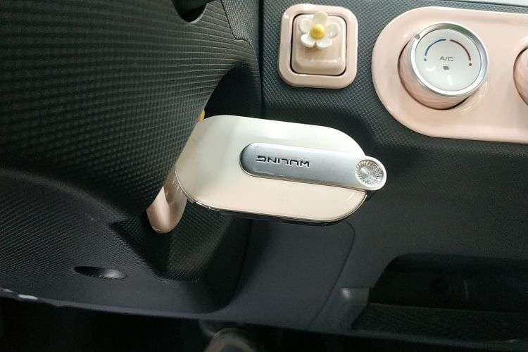 五菱汽车 宏光MINIEV 2022款 马卡龙臻享款 磷酸铁锂中控内饰11