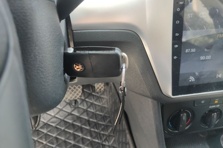 大众 朗逸 2017款 1.6L 自动风尚版中控内饰11