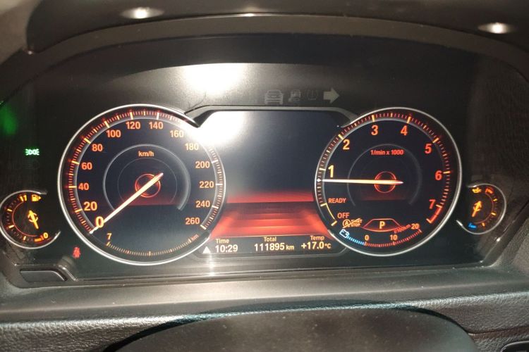 宝马3系 2019款 320Li M运动套装局部细节14