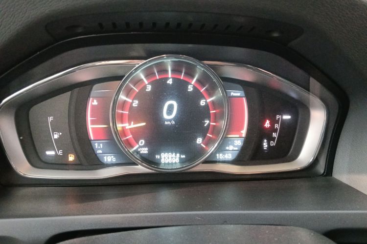 沃尔沃S60 2016款 S60L T4 智远版中控内饰14