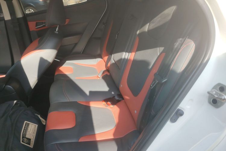 江汽集团 瑞风S2 2018款 智驱版 1.5L 手动豪华智能型中控内饰7004