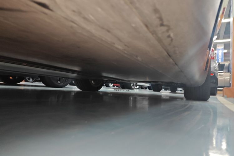 特斯拉 Model Y 2021款 长续航全轮驱动版局部细节9002