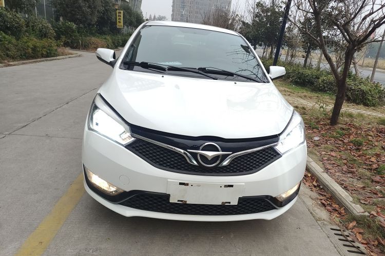 海马M3 2016款 1.5L 手动舒适型车身外观6001