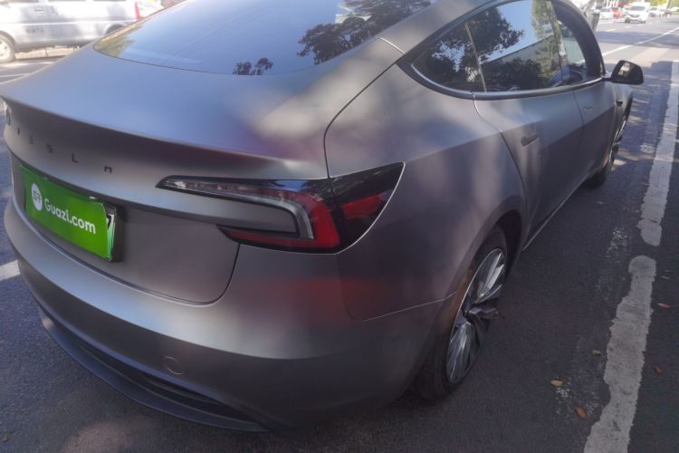 特斯拉 Model 3 2023款 后轮驱动版车身外观6006