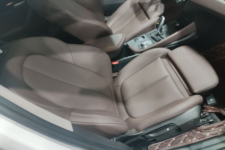 宝马X1 2022款 sDrive20Li 时尚型局部细节41