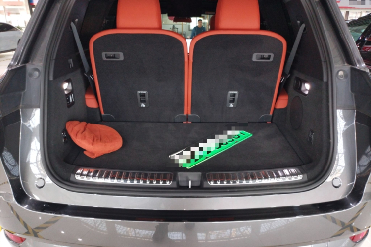 理想汽车 理想L9 2022款 Max机舱底盘23