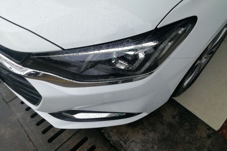 雪佛兰 科鲁泽 2022款 320 自动悦享天窗版局部细节36