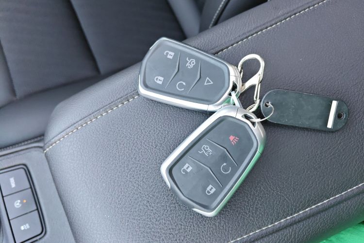 凯迪拉克XT4 2020款 改款 28T 两驱技术型中控内饰7001