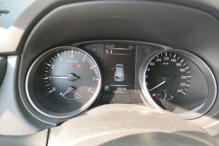 日产 逍客 2021款 2.0L CVT豪华版中控内饰14